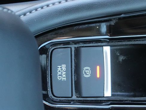 Used 2023 Honda Accord Touring image 19