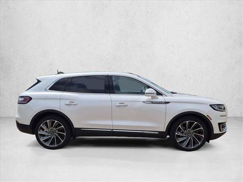 Used 2019 Lincoln Nautilus Reserve w/ Ultimate Package AWD/4WD image 4