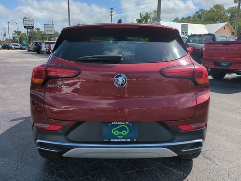 Certified 2023 Buick Encore GX Essence w/ Experience Buick Package FWD image 5