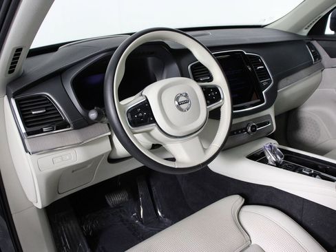 Certified 2023 Volvo XC90 T8 Ultimate w/ Protection Package Premier image 14