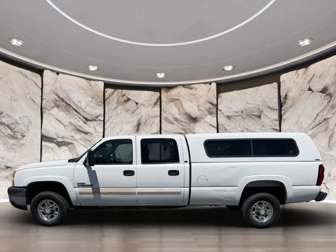 Used 2007 Chevrolet Silverado 2500 LT w/ Heavy-Duty Power Package RWD image 5