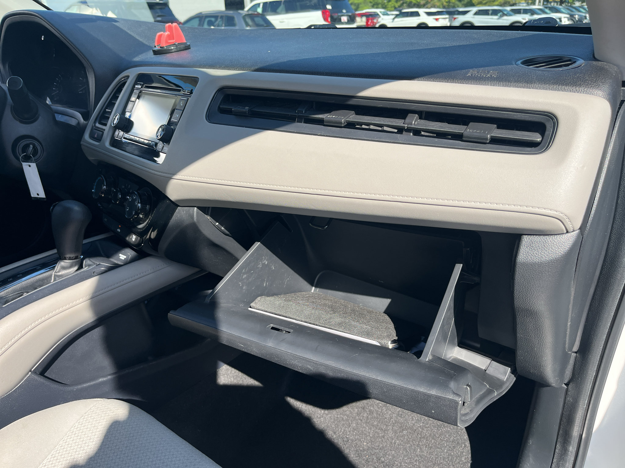 Used 2021 Honda HR-V LX image 30