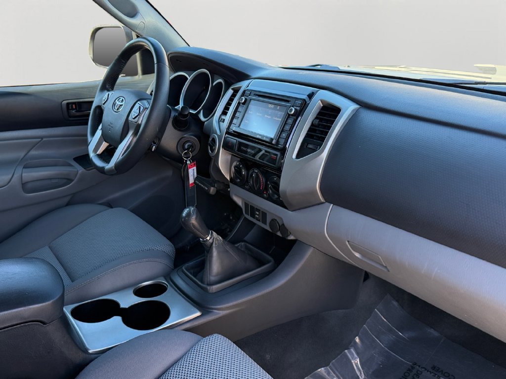 Used 2015 Toyota Tacoma 4x4 Double Cab w/ TRD Sport Package image 7