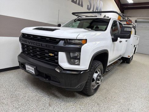 Used 2021 Chevrolet Silverado 3500 W/T w/ WT Convenience Package image 3