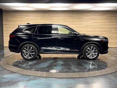 Used 2023 Acura MDX Technology image 10