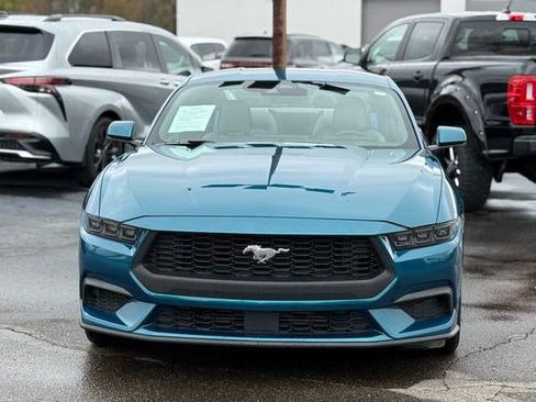 Used 2026 Ford Mustang Coupe image 33