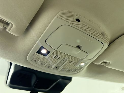 Used 2024 Lincoln Navigator Black Label image 18