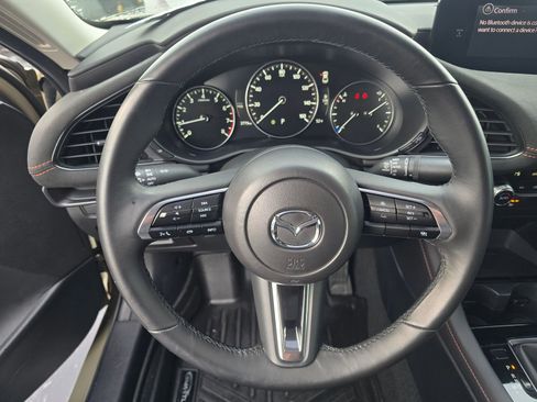 Used 2024 MAZDA MAZDA3 s image 26