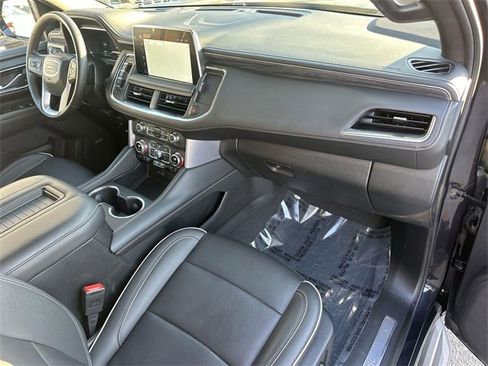 Used 2024 GMC Yukon SLT image 28