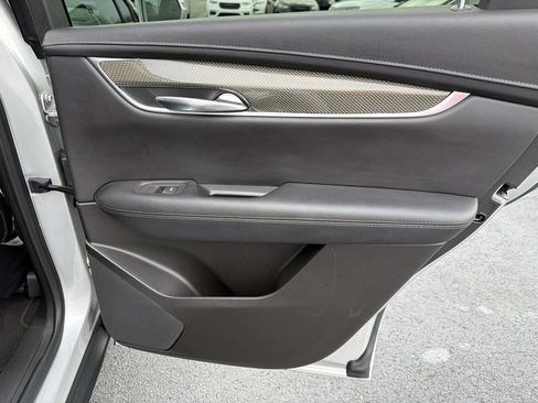 Used 2020 Cadillac XT5 Sportv image 19