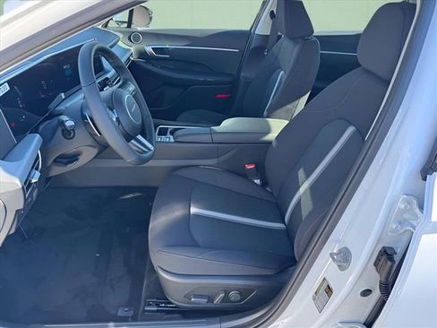 New 2026 Hyundai Sonata SEL FWD image 7