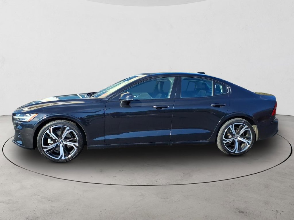 Used 2024 Volvo S60 B5 Core w/ Climate Package FWD image 8
