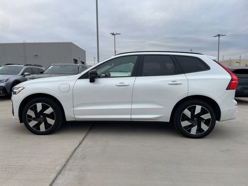 New 2025 Volvo XC60 T8 Plus w/ Protection Package Premier image 4