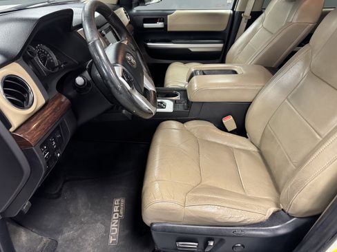 Used 2015 Toyota Tundra Limited image 13