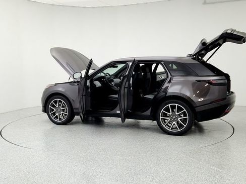New 2026 Land Rover Range Rover Velar Dynamic SE image 12