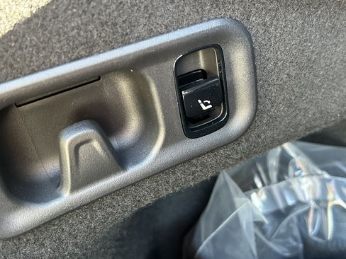 New 2026 Mercedes-Benz E 350 Sedan image 10
