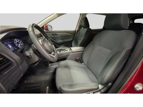 Used 2023 Nissan Rogue S AWD/4WD image 11