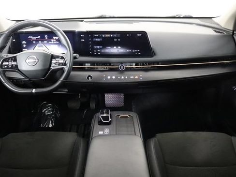 Used 2023 Nissan Ariya AWD image 13
