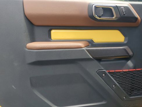 New 2024 Ford Bronco Heritage Edition image 10