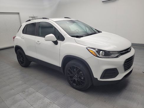 Used 2022 Chevrolet Trax LT w/ Sport Edition AWD/4WD image 11
