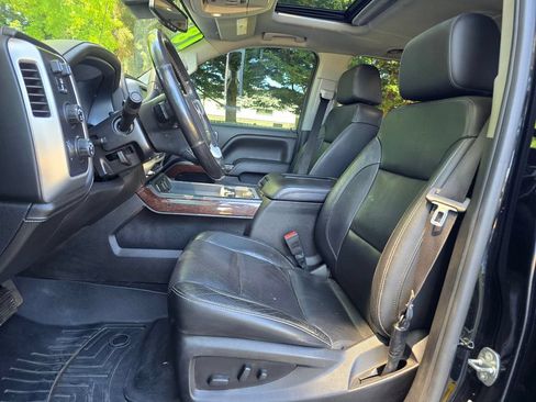 Used 2018 GMC Sierra 1500 SLT AWD/4WD image 29