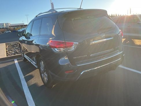 Used 2014 Nissan Pathfinder Platinum w/ Platinum Premium Package image 9