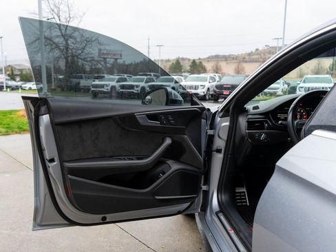 Used 2018 Audi S5 Premium Plus w/ Navigation Package image 18