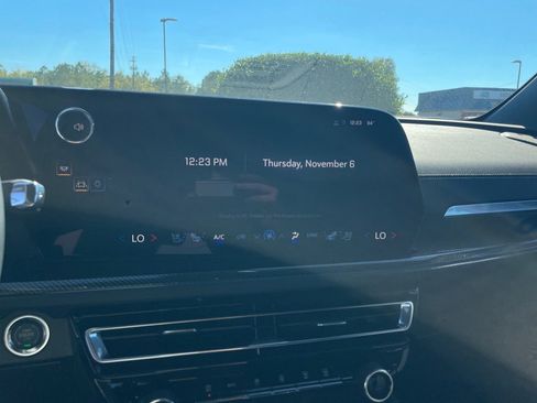 New 2026 Chevrolet Traverse High Country image 5