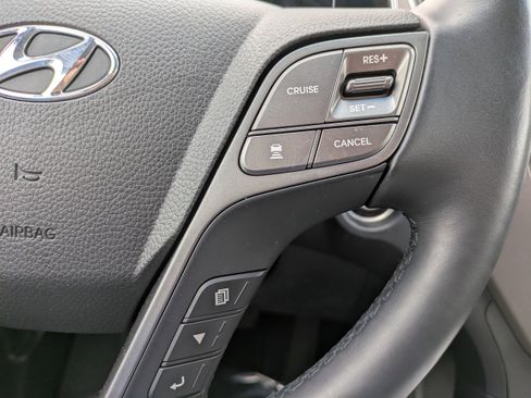 Used 2019 Hyundai Santa Fe XL image 24