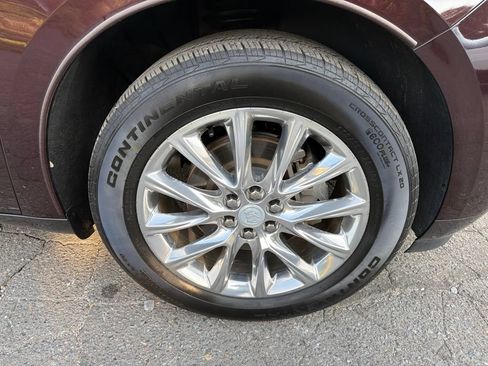 Used 2019 Buick Enclave Premium w/ Experience Buick Package AWD/4WD image 9