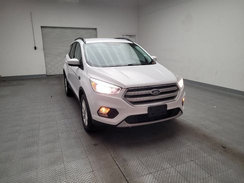 Used 2018 Ford Escape SE image 14