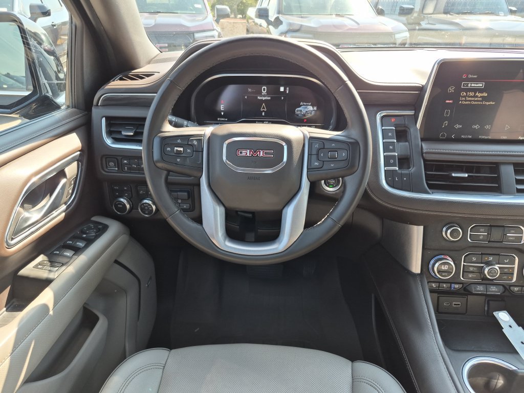 Used 2023 GMC Yukon XL SLT w/ Max Trailering Package AWD/4WD image 29