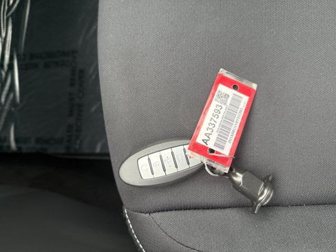 Used 2024 Nissan Sentra SV w/ All-Weather Package FWD image 17