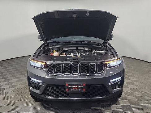 Used 2022 Jeep Grand Cherokee Limited 4xe image 14