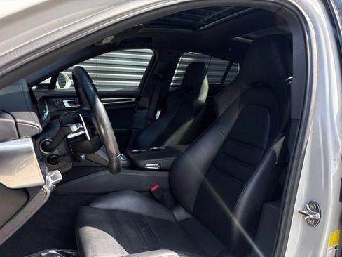 Certified 2023 Porsche Panamera Platinum Edition RWD image 5