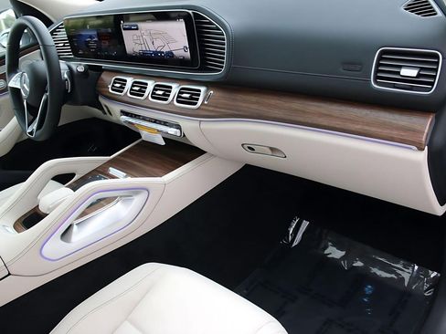 Used 2026 Mercedes-Benz GLE 350 4MATIC image 36