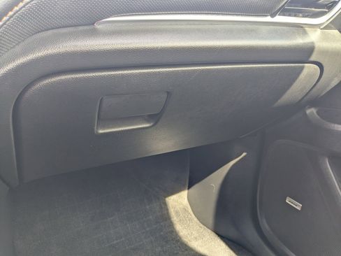 Used 2020 Chevrolet Traverse Premier w/ Redline Edition image 35