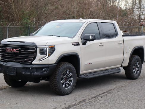 New 2026 GMC Sierra 1500 AT4X image 2