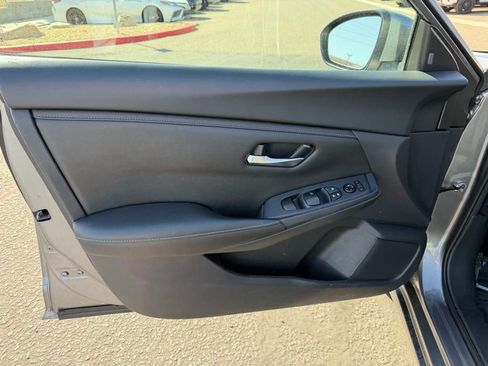 Used 2024 Nissan Sentra SV FWD image 19