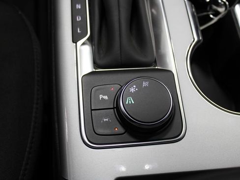 New 2025 Chevrolet Blazer LT w/ Midnight/Sport Edition image 42