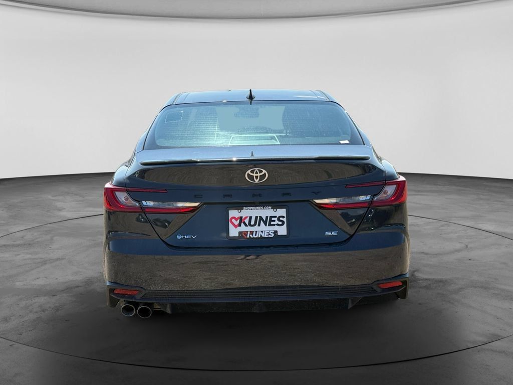Used 2026 Toyota Camry SE FWD image 9