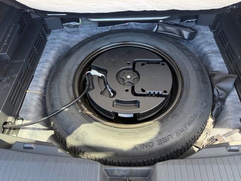 Used 2023 Nissan Rogue SV AWD/4WD image 48