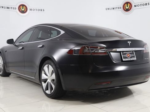 Used 2021 Tesla Model S Long Range Plus image 4