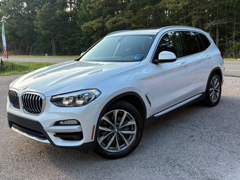 Used 2018 BMW X3 xDrive30i AWD/4WD image 3