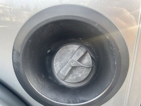 Used 2018 Jeep Wrangler Unlimited Sport S image 43