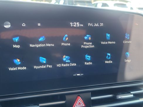 Certified 2023 Hyundai Elantra SEL w/ Convenience Package FWD image 13