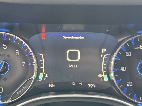 New 2027 Chrysler Pacifica LX FWD image 26