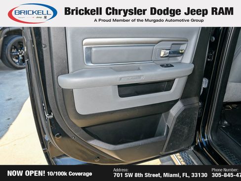 Used 2020 RAM 1500 Classic SLT w/ Luxury Group image 11