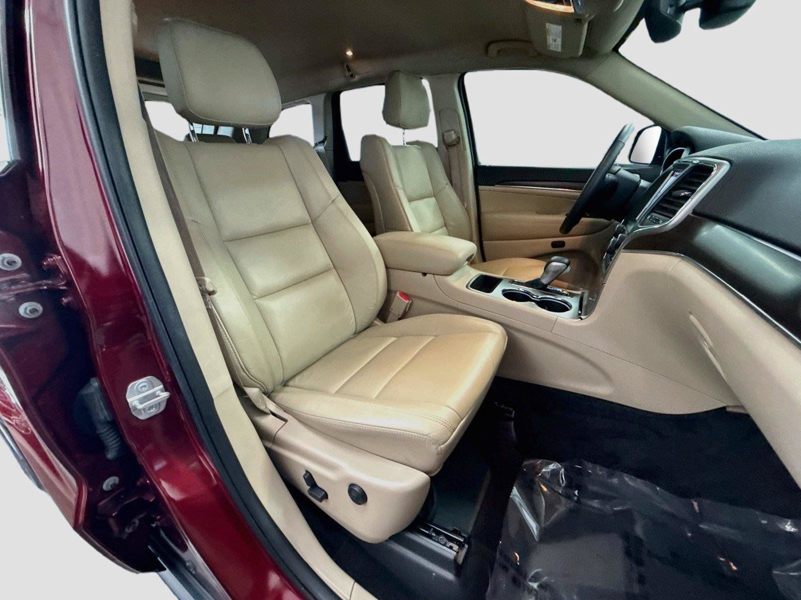 Used 2018 Jeep Grand Cherokee Limited RWD image 28