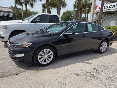 Used 2024 Chevrolet Malibu LT image 3